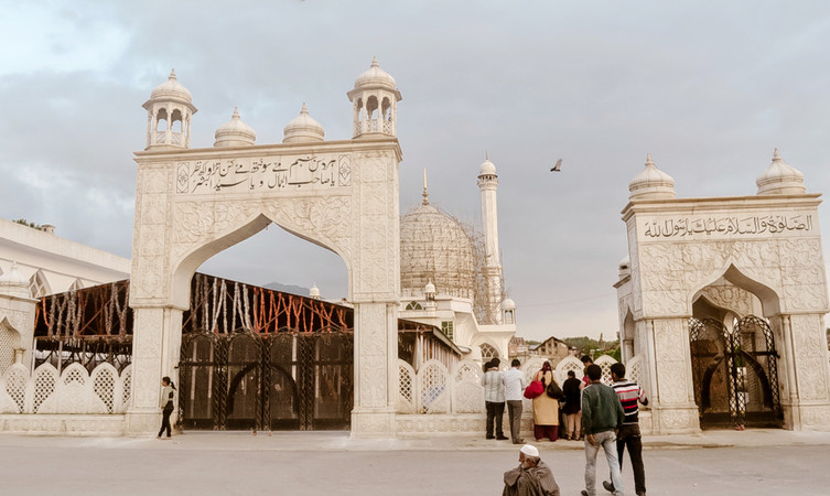 hazratbal-shrine-img